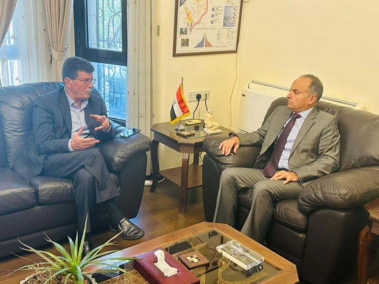 قدورة فارس يلتقي مع سفيري الأردن ومصر