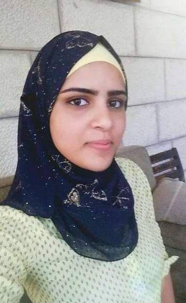 يواصل الاحتلال عزل الأسيرة المقدسية مرح باكير في زنازين معتقل (الجلمة) منذ 37 يومًا 