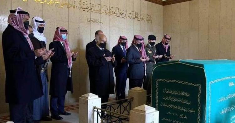 ملك الأردن يظهر مع الأمير حمزة للمرة الأولى منذ "الأزمة"