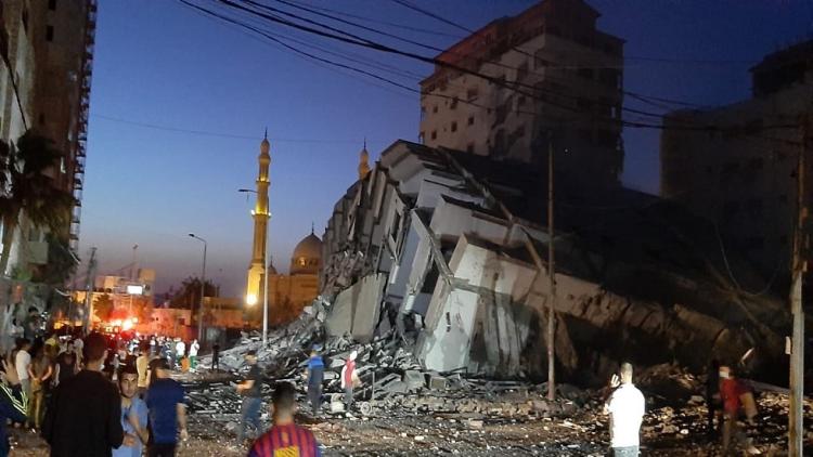 خلال 24 ساعة...إسرائيل تدمر 3 أبراج سكنية في غزة