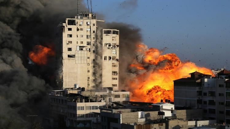 خلال 24 ساعة...إسرائيل تدمر 3 أبراج سكنية في غزة