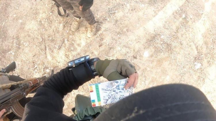 نيويورك تايمز الأمريكية: عرف مقاتلو القسام بالضبط مكان خوادم الاتصالات ودمروها